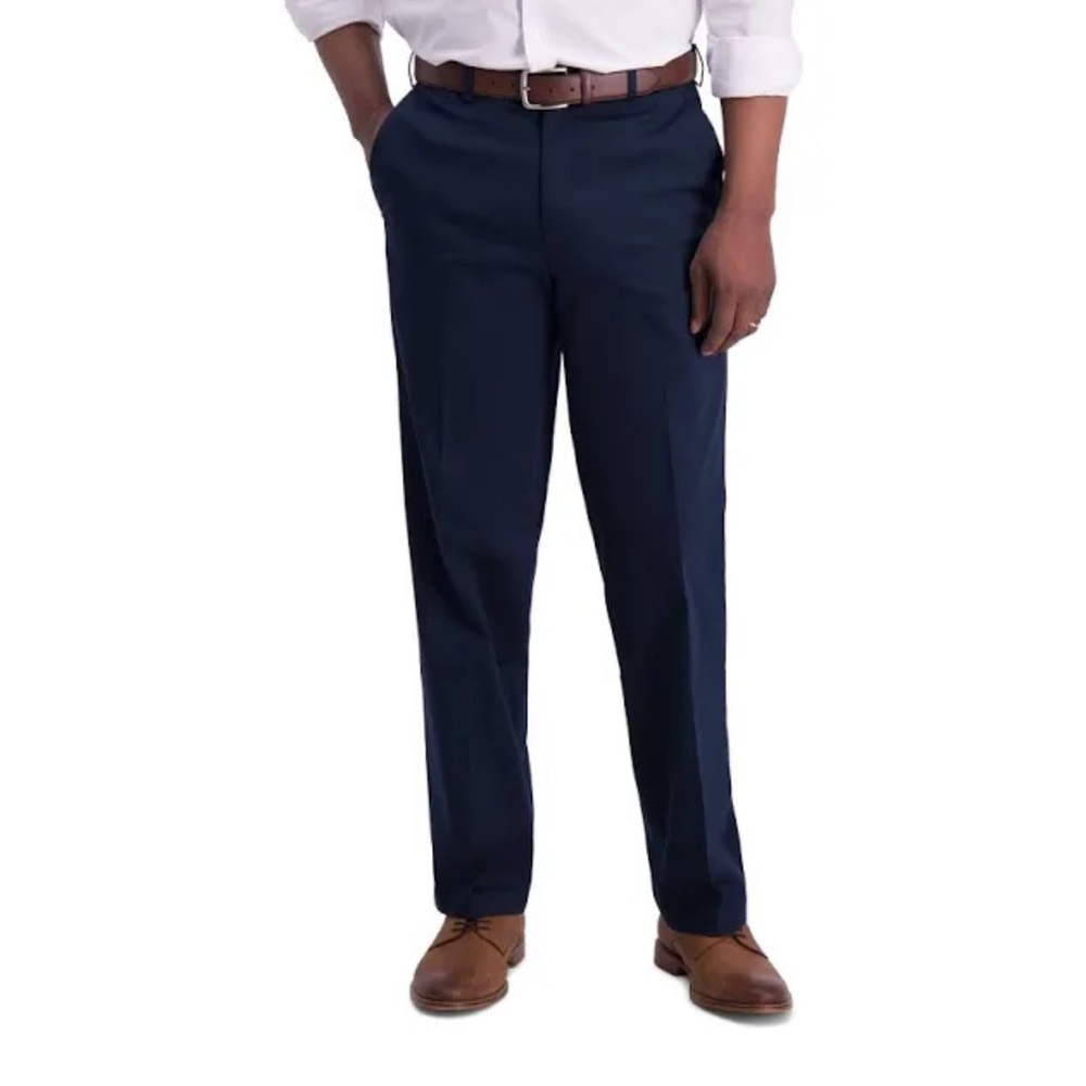 Haggar Men's Iron Free Premium Khaki Classic-Fit
Flat-Front Pant Dark Navy